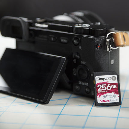 Kingston Canvas React 256GB SDXC UHS-I Up to 100MB/s Read Memory Card Black