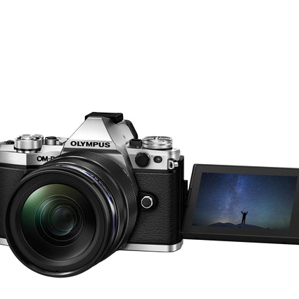 Olympus OM-D E-M5 Mark II 16.1MP 12-40mm F2.8 PRO Mirrorless Kit Silver